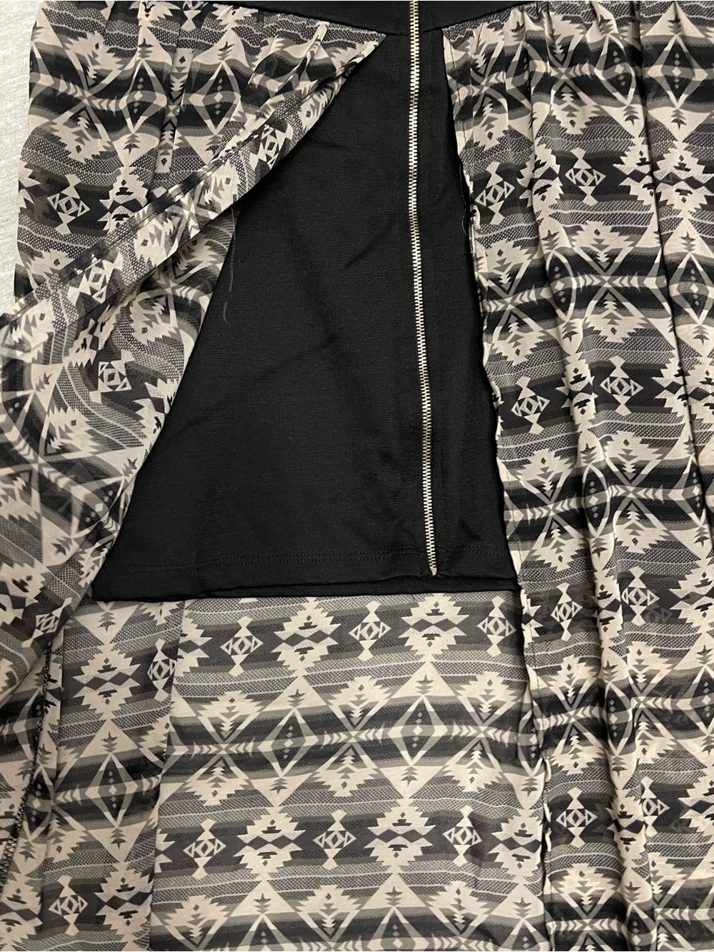 Mandee Aztec Geometric Print Maxi Skirt - Picture 6 of 9